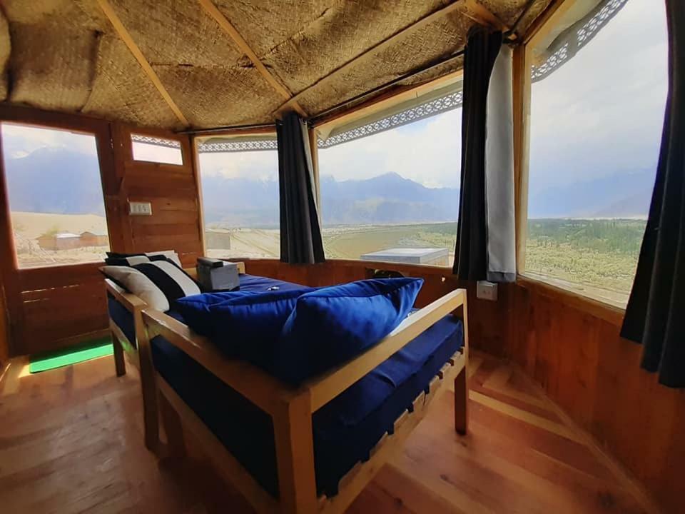 מלון Glamp Pakistan Katpana סקרדו מראה חיצוני תמונה