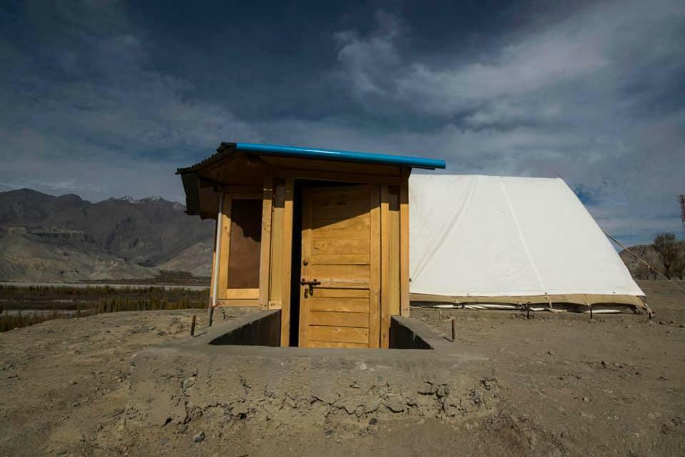 מלון Glamp Pakistan Katpana סקרדו מראה חיצוני תמונה